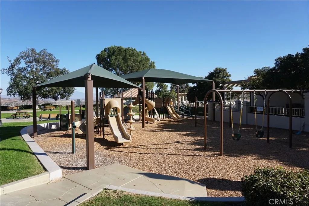 37 Corte Madera, Lake Elsinore, California 92532 home-pic-67